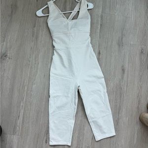 ALO Airbrush Physique Onesie NEVER WORN. Size XS